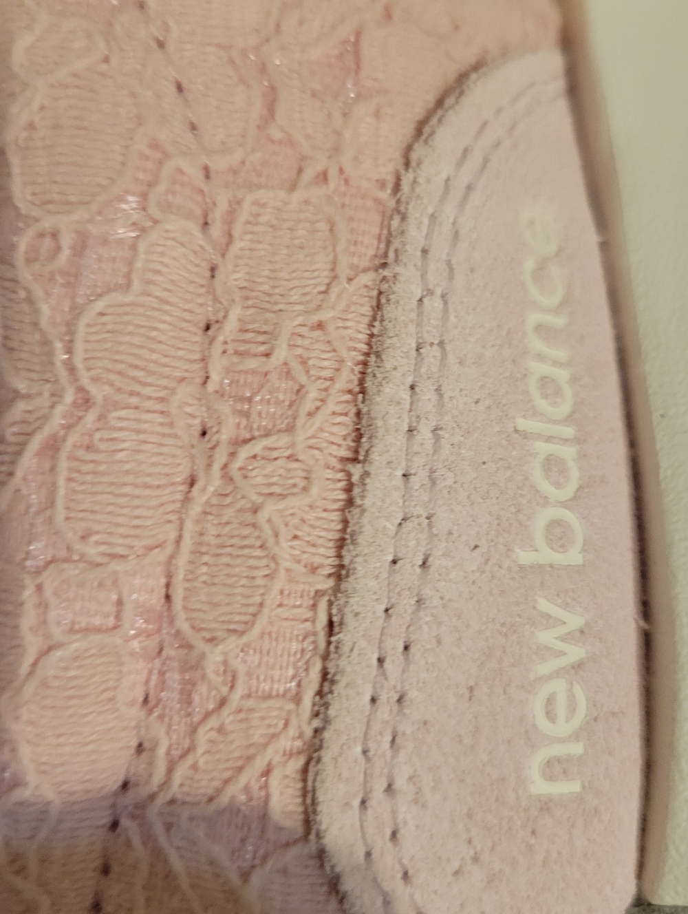 New Balance 327 Women's Pink Lace Accent with 'N' Logo ,size 7 RARE - Picture 15 of 16